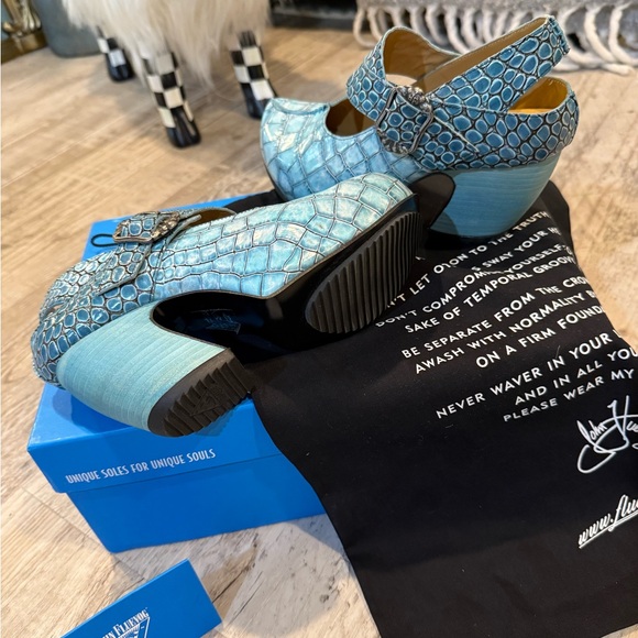 John Fluvog Generator Blue Croc 8 - Picture 4 of 5